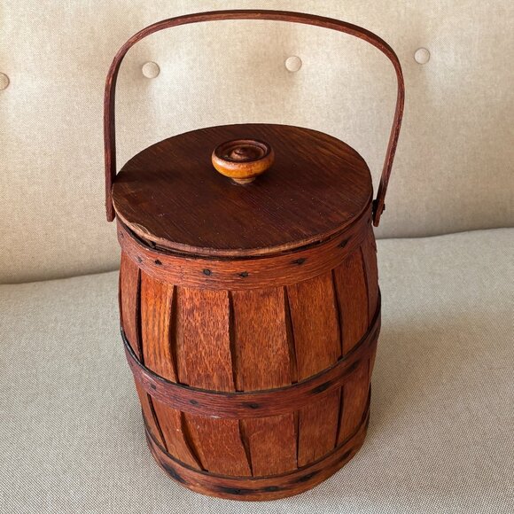 Vintage Peterboro Basket Co.Wooden Lidded Bucket Barrel - Picture 3 of 12